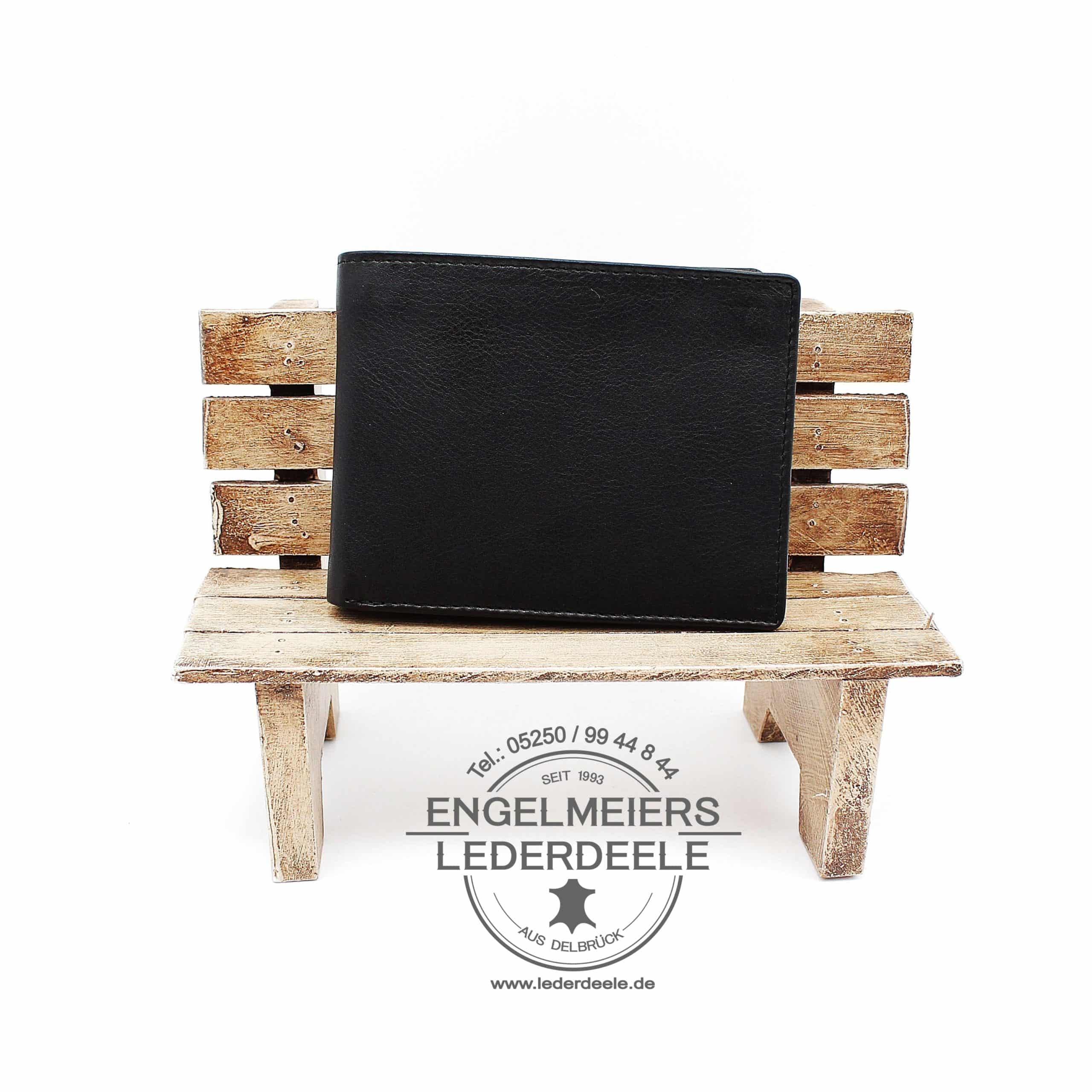 Jockey Club - 8142-01-1 Herrenbörse Massala Quer Jockey Club schwarz Produktansicht