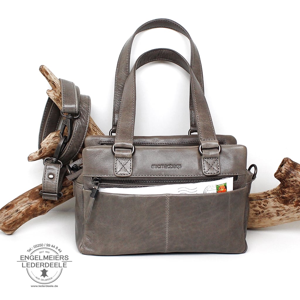 Ledertasche Damen Grau micmacbags - mittlere Größe. Lederdeele Engelmeier Delbrück Ostwestfalen_04 Leder Handtasche für Damen in der Farbe Grau von micmacbags. Ledertasche in mittlerer Größe, hergestellt aus feinem Rindleder. Lederdeele Engelmeier Delbrück Ostwestfalen. Reißverschlussfach