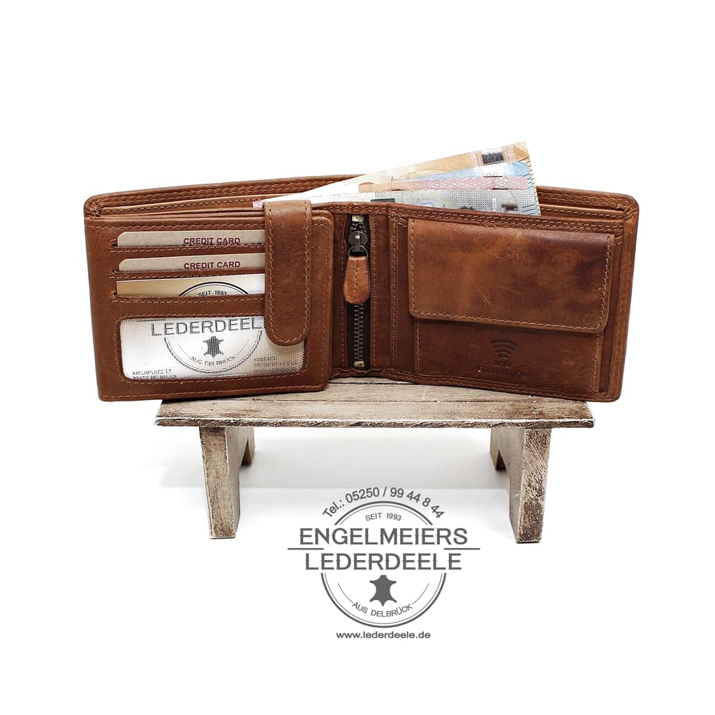 HB- 19-BROWN-3 Hill Burry Motorrad Portemonnaie. Geldbörse für Herren im Querformat. Bikerbörse in braun. Rindleder Riegelbörse, Kombibörse. Lederwaren Ostwestfalen. Lederdeele aus Delbrück. Ansicht Innenansicht