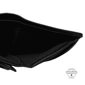 Basic Portemonnaie RFID Hochformat Jockey Club schwarz Detailaufnahme