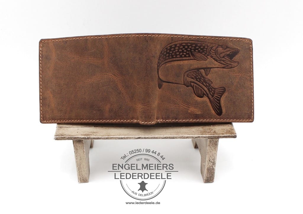 Riegelbörse Hecht Jockey Club cognac Produktansicht