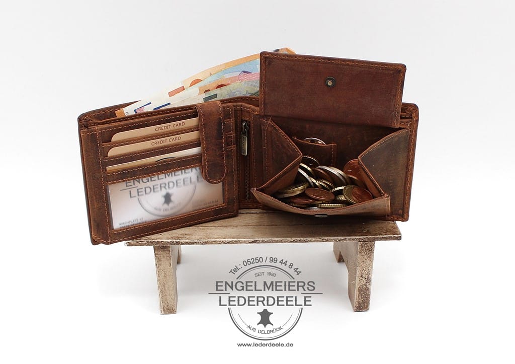 Riegelbörse Hecht Jockey Club cognac Produktansicht