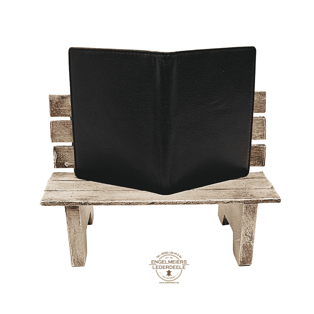 Ausweisetui Basic Jockey Club schwarz Produktansicht