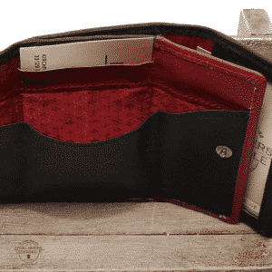 kleines Leder Portemonnaie RFID mit Gürtelschlaufe von Jockey Club. Geldbörse für die Hosentasche, auch als Kinder Portemonnaie geeignet, mit Kartenfach; Produktansicht innen