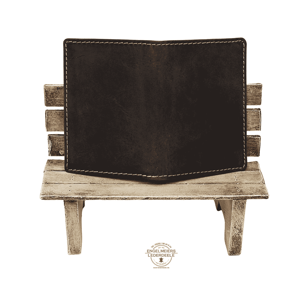 Jockey Club Kartenetui, Lederwaren Lederdeele Engelmeier Delbrück - 8226-02- 2 braune Ausweismappe von Jockey Club aus der Toro Kollektion. Leder aufbewahrung für Kreditkarten, Ausweise, Dokumente, Pässe, Fahrzeugschein; Produktansicht außen