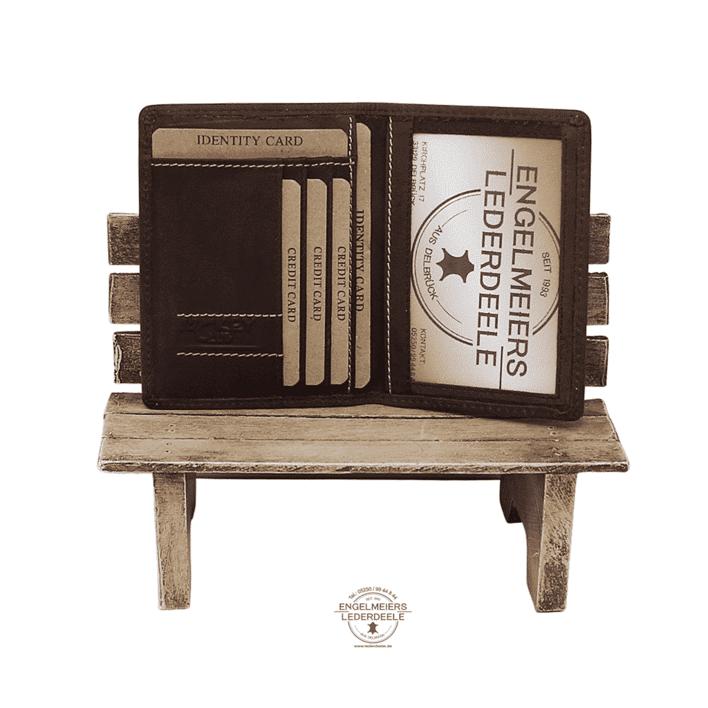 Jockey Club Kartenetui, Lederwaren Lederdeele Engelmeier Delbrück - 8226-02- 3 braune Ausweismappe von Jockey Club aus der Toro Kollektion. Leder aufbewahrung für Kreditkarten, Ausweise, Dokumente, Pässe, Fahrzeugschein; Produktansicht innen