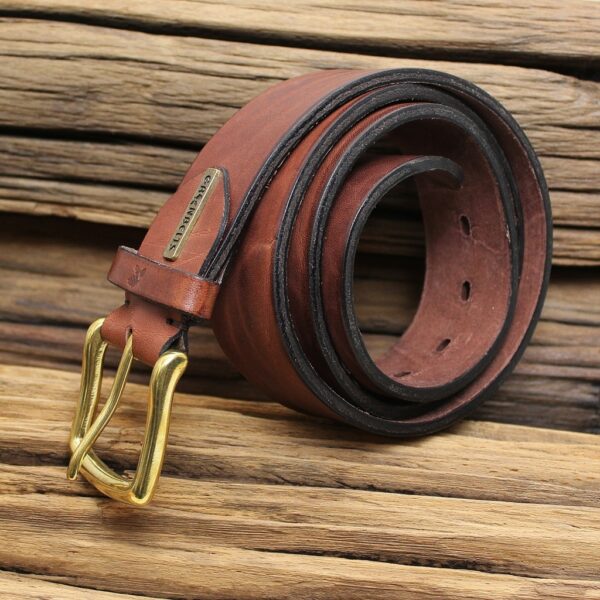 Gürtel Blake von Green Belts mit Messingschließe. Leder Gürtel in der Farbe Braun von Lederdeele Engelmeier Delbrück. Produktansicht