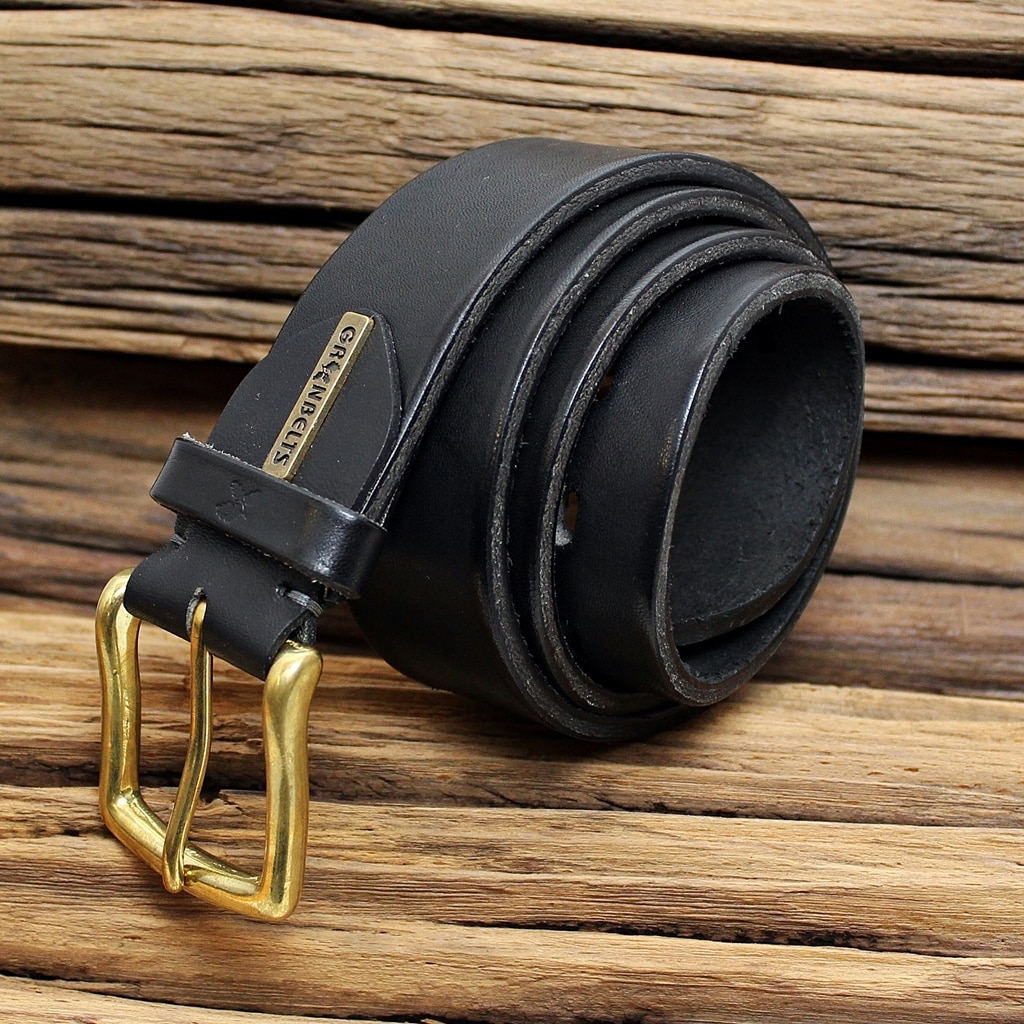 Gürtel Blake von Green Belts mit Messingschließe. Leder Gürtel in der Farbe Schwarz von Lederdeele Engelmeier Delbrück. Produktansicht