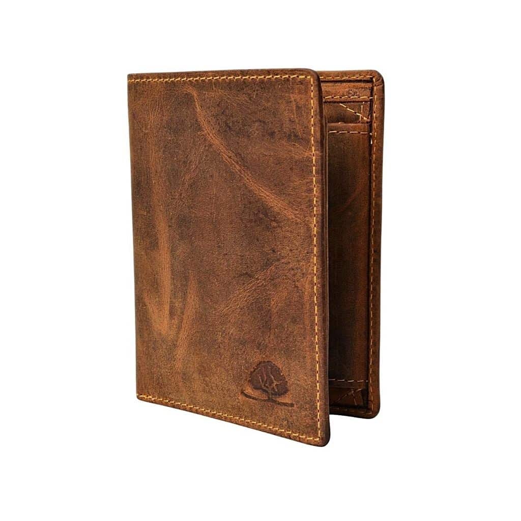 Geldbörse Greenburry mit separatem Kartenetui. Portemonnaie aus Leder, herausnehmbare Ausweismappe_ Rindleder_Lederwaren Ostwestfalen_Lederdeele_Delbrück_03 Geldbörse GB-1701_M aus Leder mit separatem Kartenetui von Greenburry. Rustikales Vintage Rindleder, slow Fashion, Farbe Sattelbraun. Kartenfach herausnehmbar. Lederdeele Engelmeier Delbrück, Lederwaren Ostwestfalen. Ansicht Seitenansicht