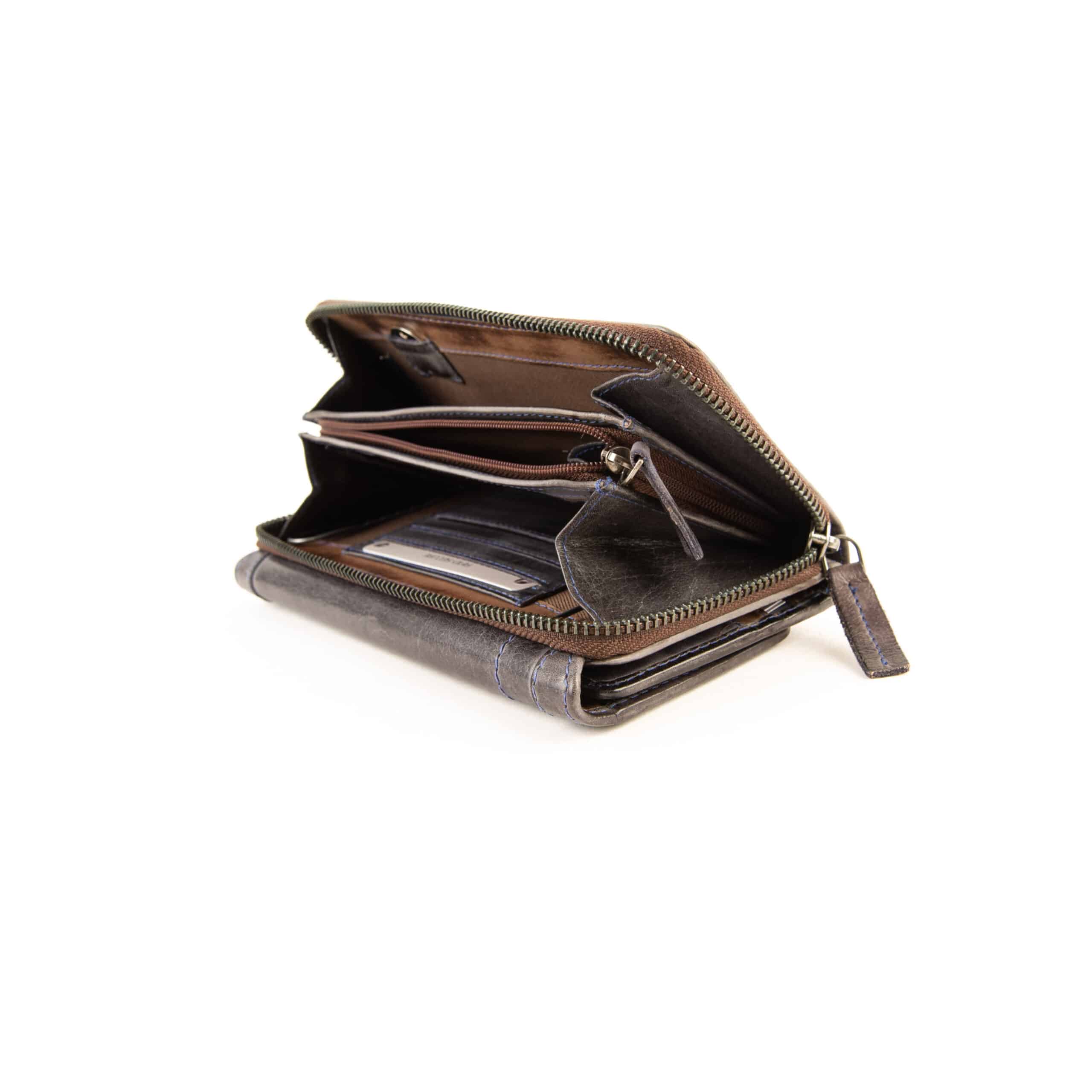 Jockey Club Damenbörse large. Leder Geldbörse mit RFID Schutz. Slow Fashion Rindleder. Farbe blau. Lederwaren in Ostwestfalen, Lederdeele aus Delbrück. Ansicht Seitenansicht Reißverschlussfach