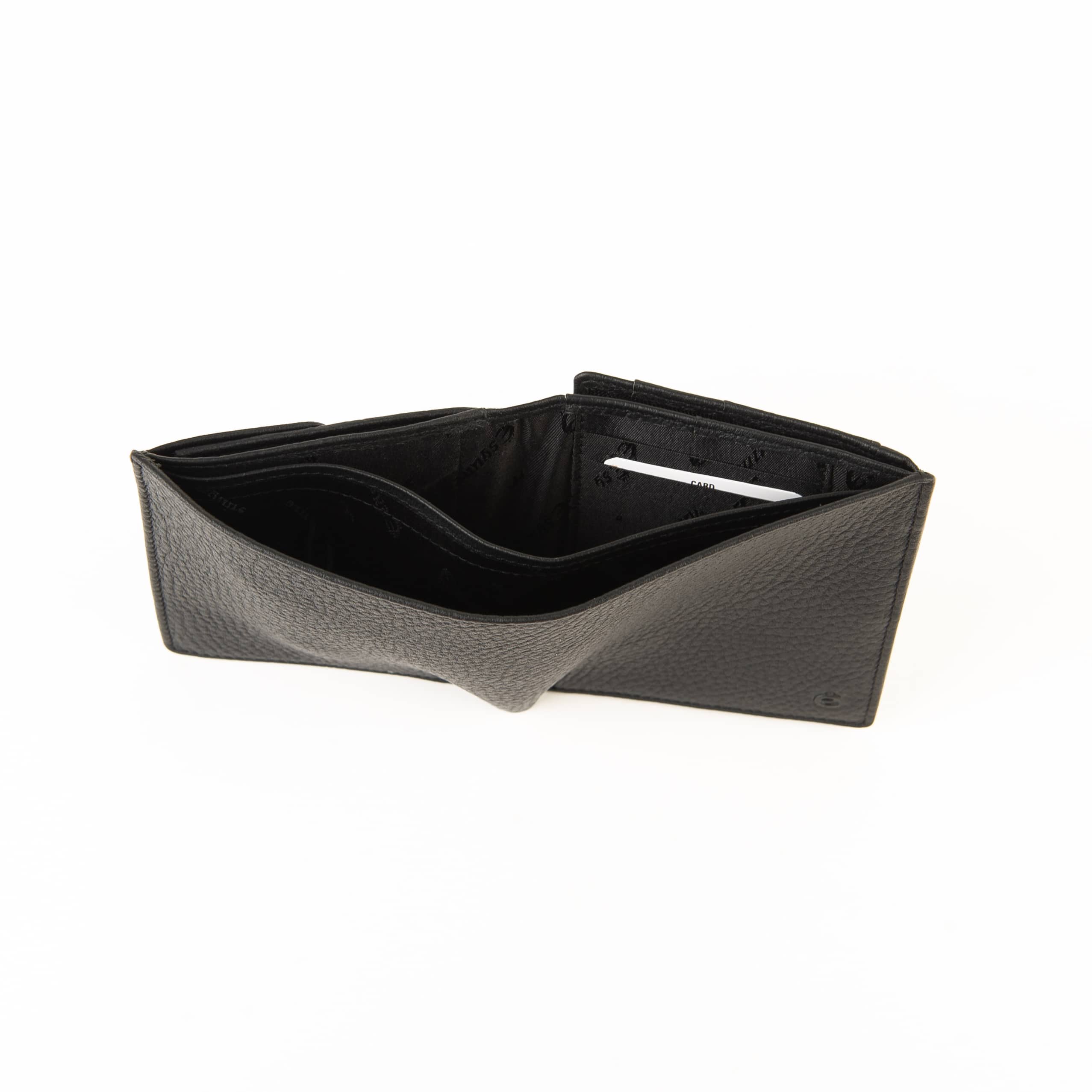 Esquire Deer Hochformatbörse Herren_schwarz_Portemonnaie_Hirschleder_exklusiv_RFID_Lederwaren Ostwestfalen_Lederdeele Delbrück_10 Esquire Deer Hochformatbörse Herren. Exklusives Portemonnaie aus weichem Hirschleder. Geldbörse mit RFID Schutz und patentiertem Card Safe System. Hochformat. Farbe schwarz. Lederwaren in Ostwestfalen, Lederdeele Delbrück. Ansicht Scheinfächer