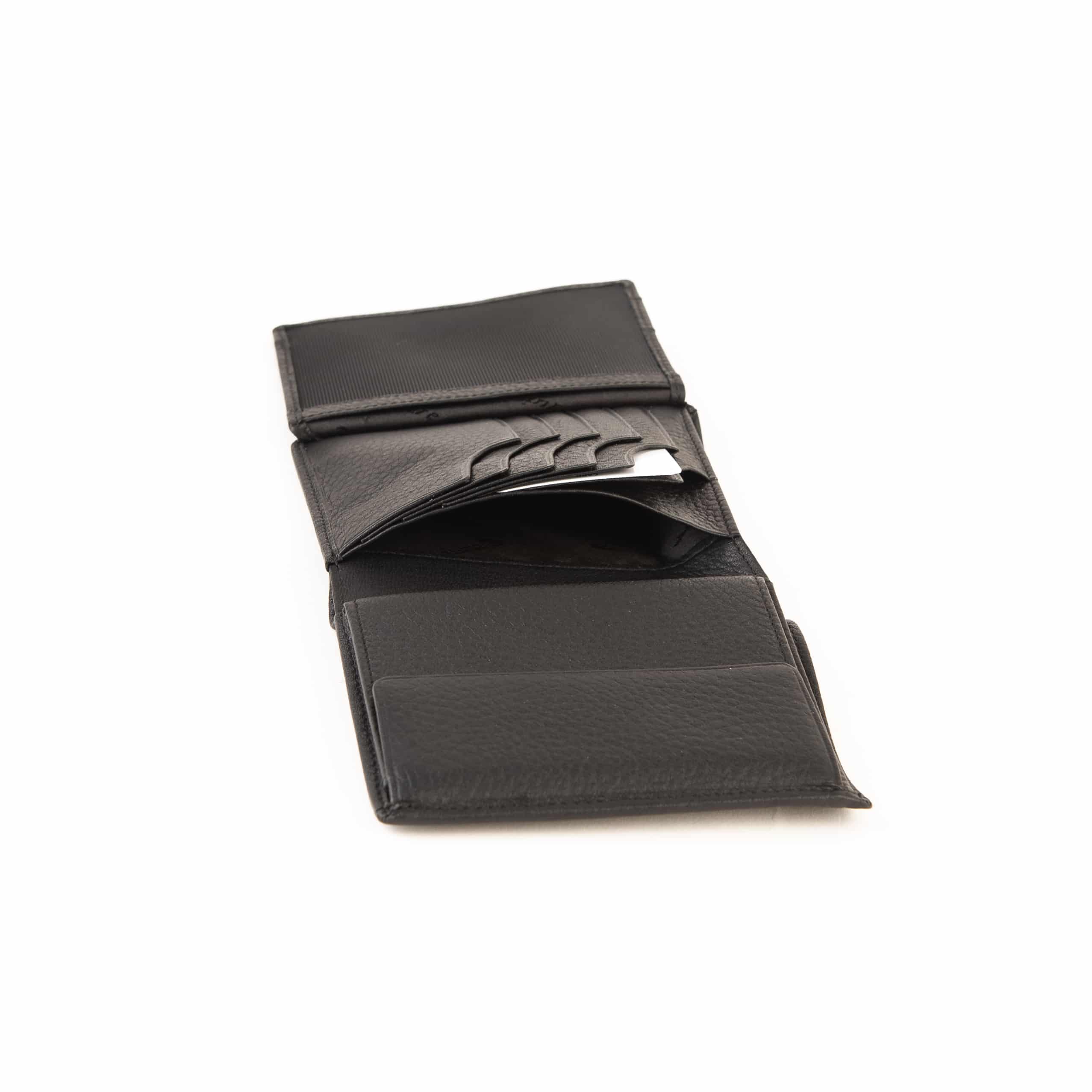 Esquire Deer Hochformatbörse Herren_schwarz_Portemonnaie_Hirschleder_exklusiv_RFID_Lederwaren Ostwestfalen_Lederdeele Delbrück_11 Esquire Deer Hochformatbörse Herren. Exklusives Portemonnaie aus weichem Hirschleder. Geldbörse mit RFID Schutz und patentiertem Card Safe System. Hochformat. Farbe schwarz. Lederwaren in Ostwestfalen, Lederdeele Delbrück. Ansicht Steckfach