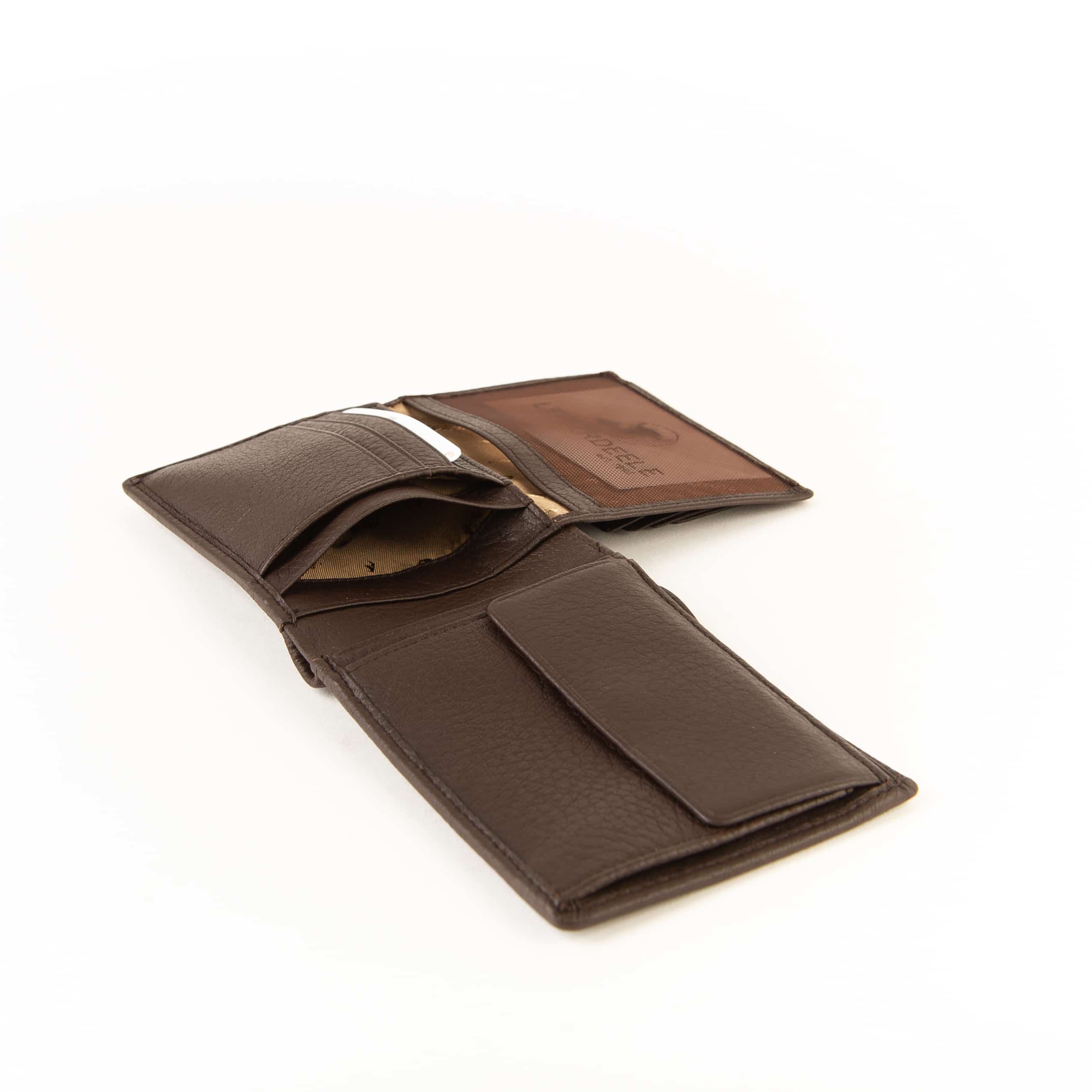 Esquire Deer Querformatbörse Herren_braun_Portemonnaie_Hirschleder_exklusiv_RFID_Lederwaren Ostwestfalen_Lederdeele Delbrück_11 Esquire Deer Querformatbörse Herren. Exklusives Portemonnaie aus weichem Hirschleder. Geldbörse mit RFID Schutz und patentiertem Card Safe System. Querformat. Farbe braun. Lederwaren in Ostwestfalen, Lederdeele Delbrück. Ansicht Steckfach