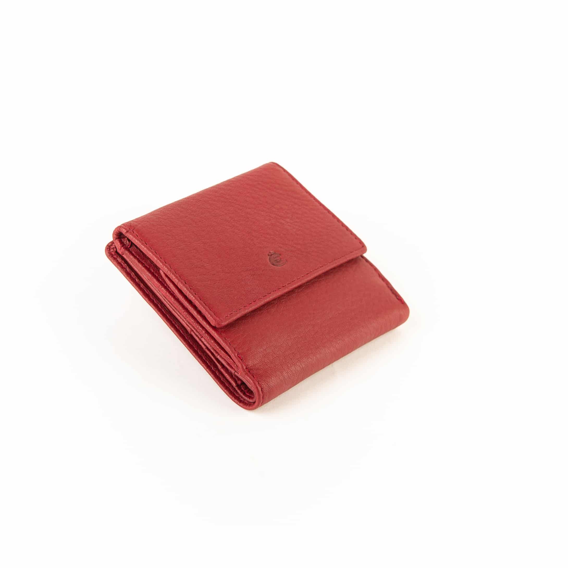 Esquire Deer Wiener Schachtel_Geldbörse_Münzfach_quadratisch_Portemonnaie_Hirschleder_rot_Lederwaren_Ostwestfalen_Lederdeele_Delbrück_06 Esquire Deer Wiener Schachtel. Geldbörse für Damen und Herren mit quadratischem Münzfach. Exklusives Portemonnaie aus weichem Hirschleder. Farbe rot. Lederwaren in Ostwestfalen, Lederdeele aus Delbrück. Ansicht Vorderseite