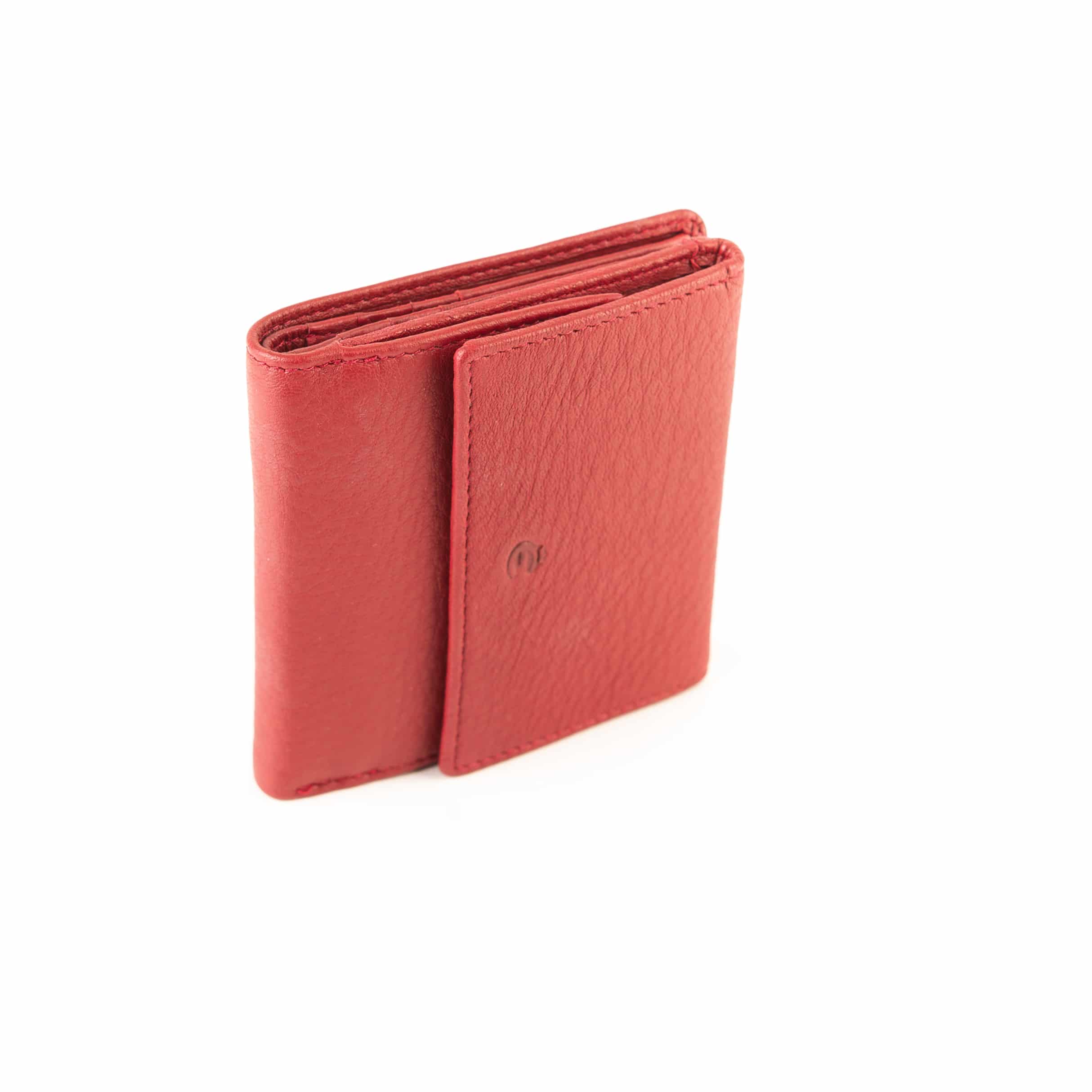 Esquire Deer Wiener Schachtel_Geldbörse_Münzfach_quadratisch_Portemonnaie_Hirschleder_rot_Lederwaren_Ostwestfalen_Lederdeele_Delbrück_07 Esquire Deer Wiener Schachtel. Geldbörse für Damen und Herren mit quadratischem Münzfach. Exklusives Portemonnaie aus weichem Hirschleder. Farbe rot. Lederwaren in Ostwestfalen, Lederdeele aus Delbrück. Ansicht Vorderseite