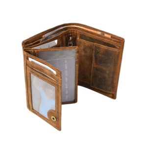 Greenburry Riegelbörse Hochformat mit RFID Schutz. Vintage Portemonnaie aus Rindleder mit Innenriegel. Geldbörse für Herren. Farbe Sattelbraun. Lederwaren in Ostwestfalen, Lederdeele aus Delbrück. Ansicht Kartenfächer