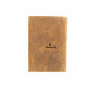 Jockey Club Brieftasche Zander. Ausweismappe aus festem Büffelleder. Natur Leder in Vintage Optik. Dokumentenmappe, Unterlagen, Angeln. Farbe Cognac Braun. Lederwaren Ostwestfalen, Lederdeele in Delbrück Paderborn. Ansicht Rückseite