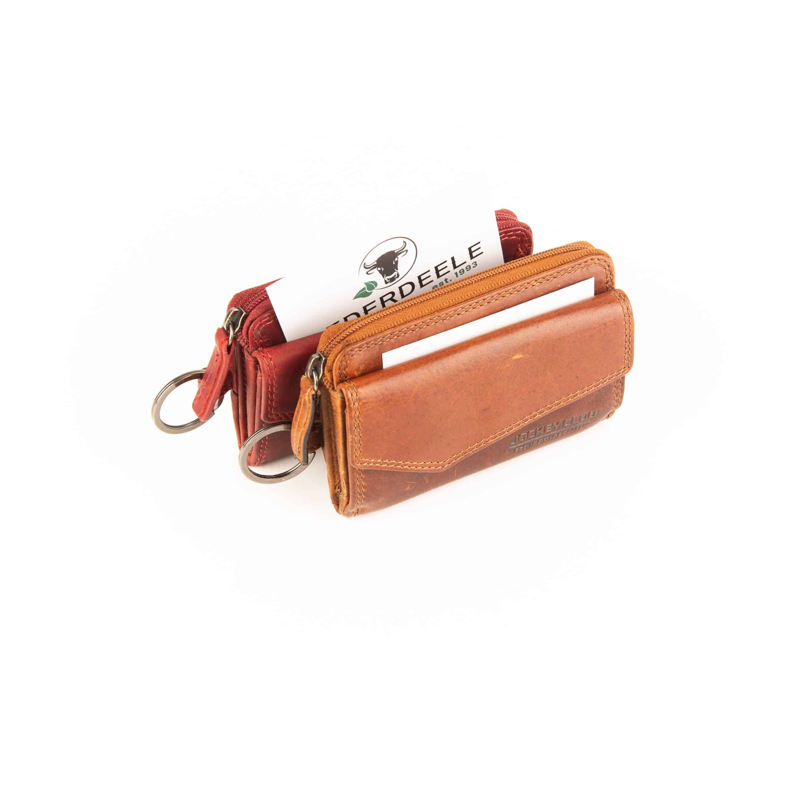 Jockey Club Schlüsseletui XL_große Schlüsseltasche_Leder_Kartenfach_Münzfach_RFID_Lederwaren Ostwestfalen, Lederdeele Delbrück Paderborn_02 Jockey Club Schlüsseletui XL aus festem Rindleder. Schlüsseltasche mit drei Schlüsselringen, Kartenfächer, Münzfach und RFID Schutz. Slow Fashion Leder, Natur. Lederwaren Ostwestfalen, Lederdeele aus Delbrück Paderborn. Gruppenansicht