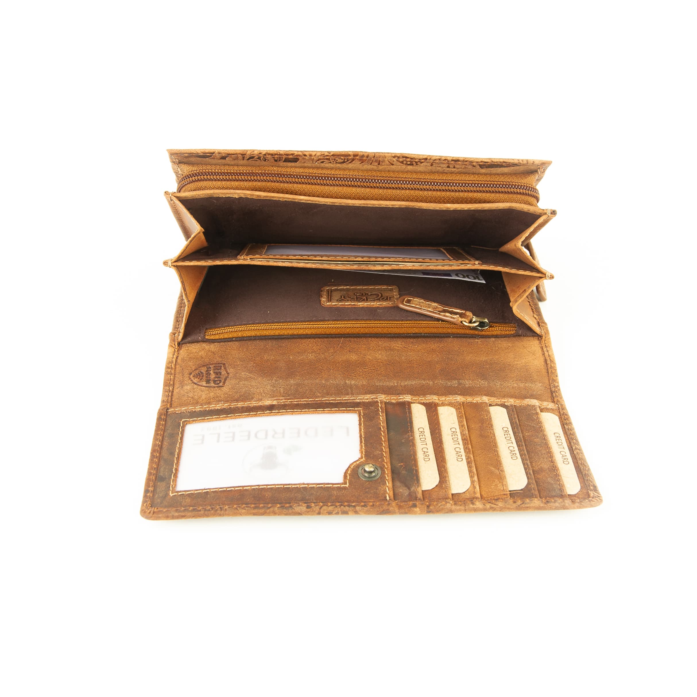 Jockey Club Portemonnaie Floral_Geldbörse_Damen_groß_Echtleder_RFID_slow Fashion_cognac_Prägung_Naturleder_Lederwaren_Ostwestfalen_Lederdeele_Delbrück_Paderborn_06 Jockey Club Portemonnaie floral aus festem, naturbelassenem Rindleder. Blumenprägung auf der Oberfläche, slow Fashion und langlebig. RFID geschütztes Damen Portemonnaie in cognac braun. Lange Geldbörse mit Reißverschluss. Lederwaren Ostwestfalen, Lederdeele Delbrück, Paderborn. Ansicht Scheinfächer