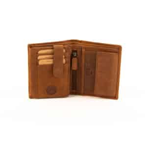 Jockey Club Geldbörse Ruhrpott Liebe, Förderturm im Ruhrgebiet, Echtleder Portemonnaie aus Büffelleder, Slow Fashion mit RFID Schutz. Farbe cognac, Hochformat. Lederwaren Ostwestfalen, Lederdeele Delbrück. Ansicht Innenansicht Riegelbörse