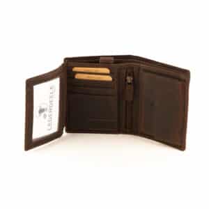 Jockey Club Geldbörse Husky im Hochformat. Herrenbörse in der Farbe braun, vintage Leder mit Motiv Wolfshund und Pfoten Abdrücke. Motivbörse aus Büffelleder mit Innenriegel und RFID Schutz. Portemonnaie für Herren. Lederwaren Ostwestfalen, Lederdeele in 33129 Delbrück, Kreis Paderborn. Ansicht Innenansicht Kartenfächer