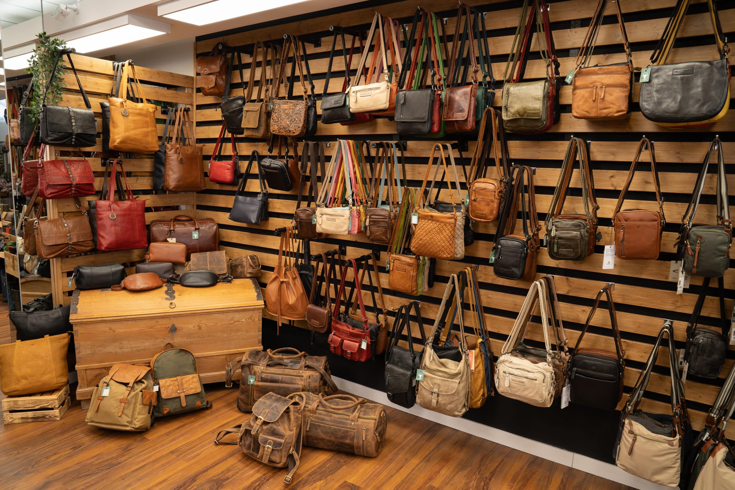 Lederdeele Delbrück_Fachgeschäft_Lederwaren_Ledertaschen